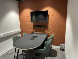 Margaret Busby - 4-person meeting room